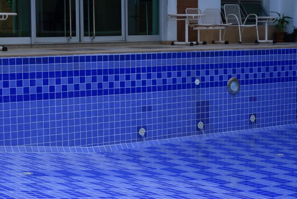 Pool Tile Repair - Pool Tile Repair Manhattan, Kansas